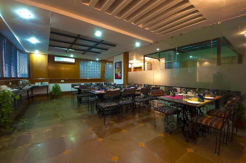 Siris 18 Hotel Gurgaon
