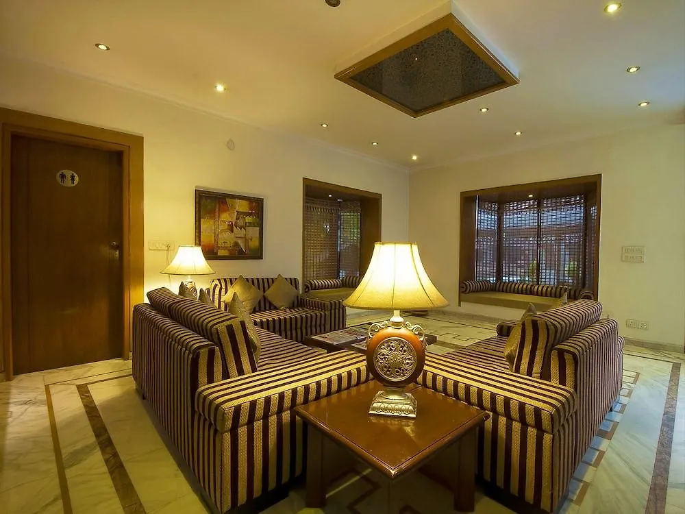 Siris 18 Hotel Gurgaon India