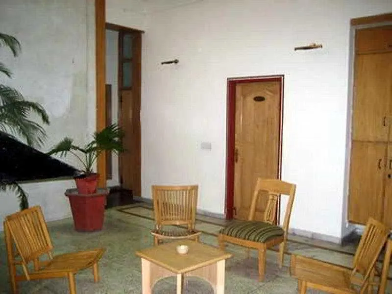 Siris 18 Hotel Gurgaon India
